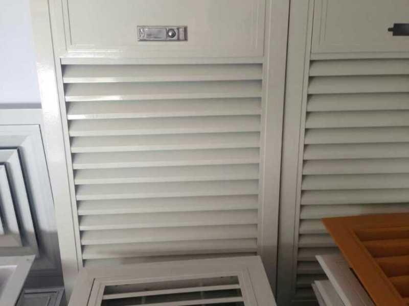 家用鋁合金百葉窗